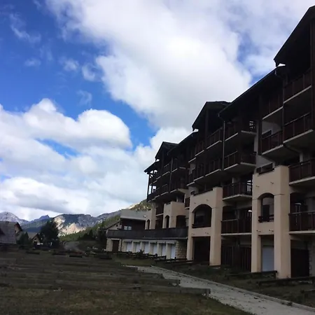 Plein Soleil - Joli Sur Les Hauteurs De La Station Avec Superbe Vue - Parking Mae-0411 Montgenevre